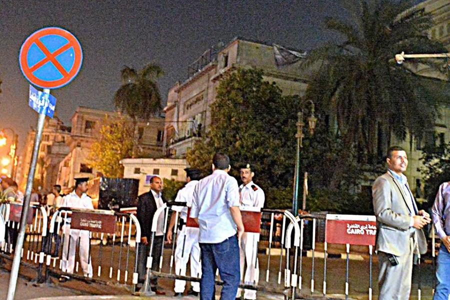 تداعيات اقتحام “الصحفيين”.. سياسيون: نظام غبي لا يفقه طبيعة التغيرات