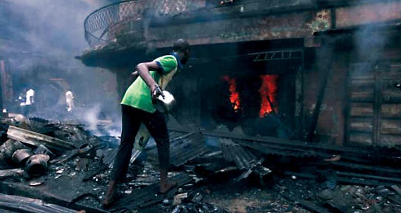 مقتل 18 وإصابة أكثر من 80 في انفجار بـ”نيجيريا”