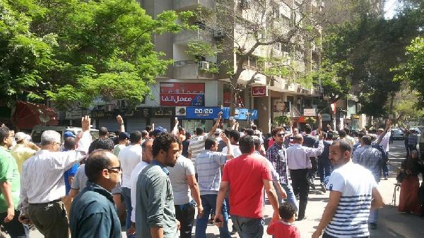 مسيرة مفاجئة بالمهندسين فى أسبوع”زواج مصر من أمريكا باطل”