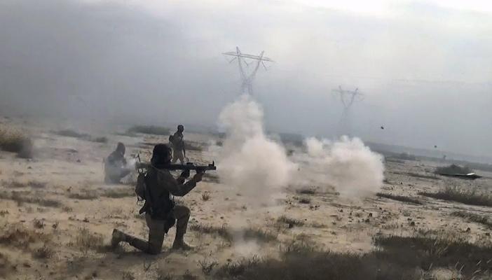 داعش يتقدم مجددًا في مصفى بيجي ويقطع إمدادات القوات العراقية