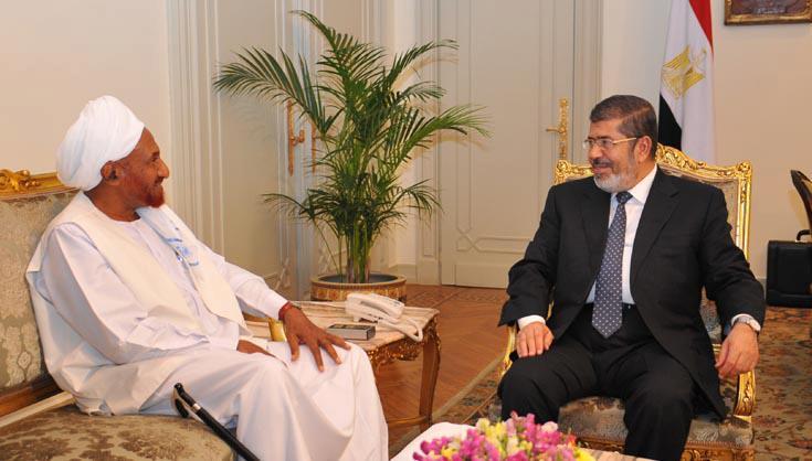 الرئيس يؤكد التزام مصر بدعم التنمية في السودان