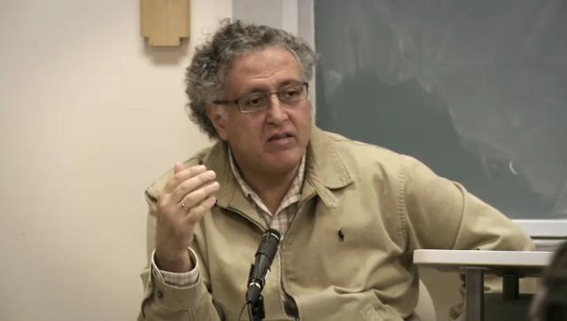 أستاذ بجامعة كاليفورنيا يهاجم وائل غنيم: لماذا لا تتحدث عن فلسطين؟