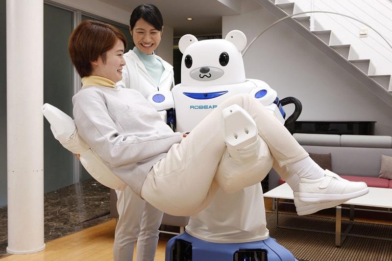 الروبوت “الممرضة”.. إسهام جديد للتكنولوجيا في دعم المرضى