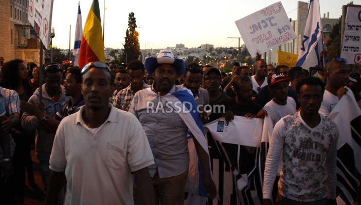 بالفيديو: تظاهر إسرائيليون من أصل إثيوبي ضد وحشية شرطة بلادهم