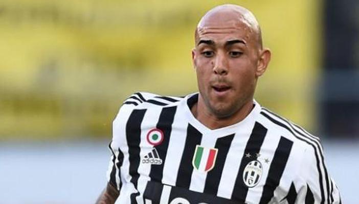 زازا يدخل دائرة اهتمامات ليستر