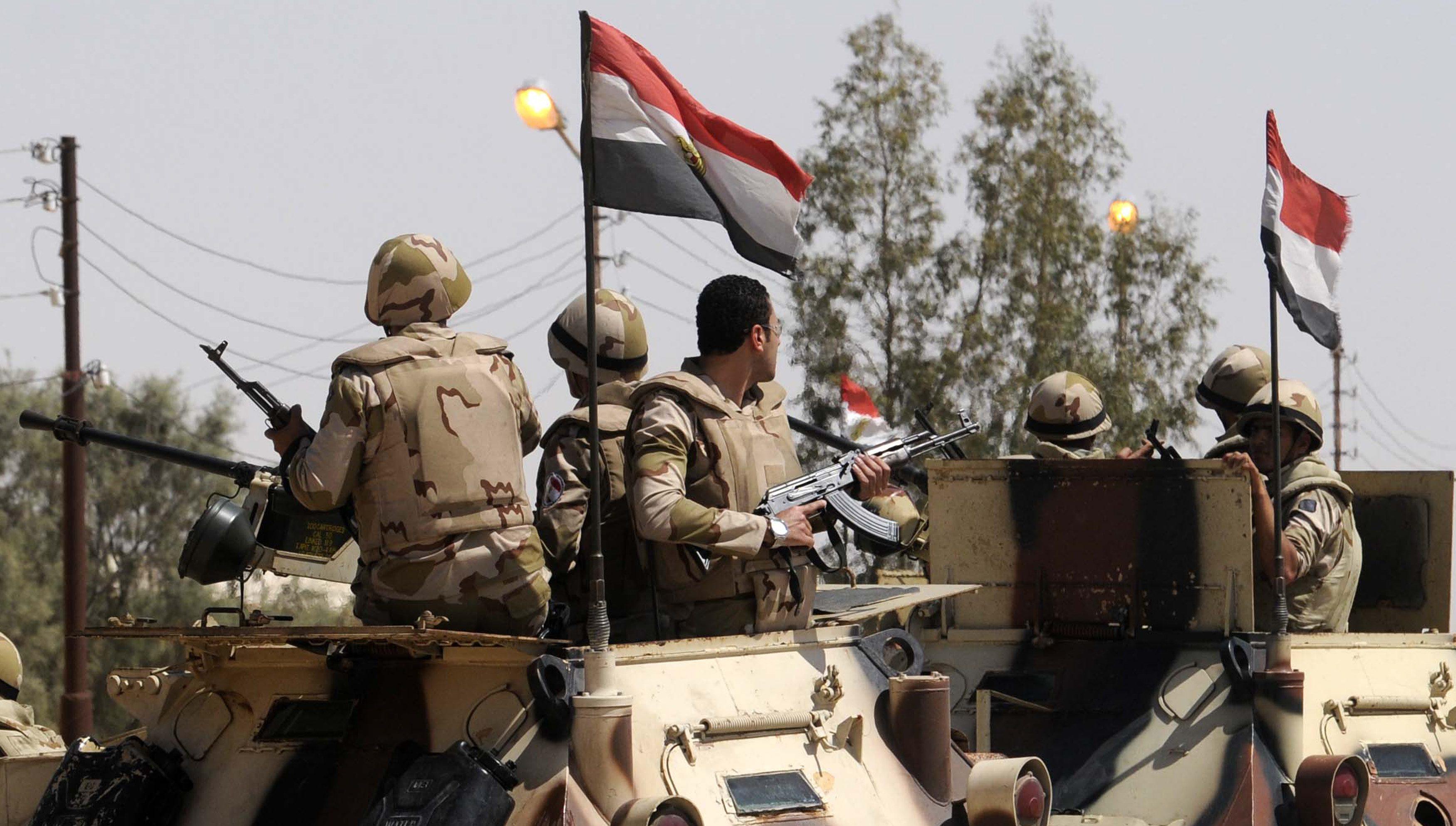 “فيسك”: مليشيات الجيش في سيناء تكشف فشل “الدولة” في مواجهة “داعش”