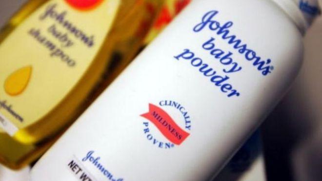 “جونسون آند جونسون” تدفع 110 ملايين دولار بسبب إصابة امرأة بالسرطان