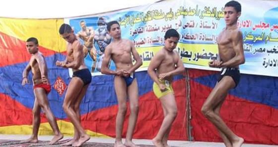 “تويتر” تعليقا على صور لاعبي كمال الأجسام المصريين: بطولة التبرع بالدم