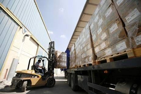 وصول 11 طن من المعونات السعودية إلى العريش في طريقها إلى غزة