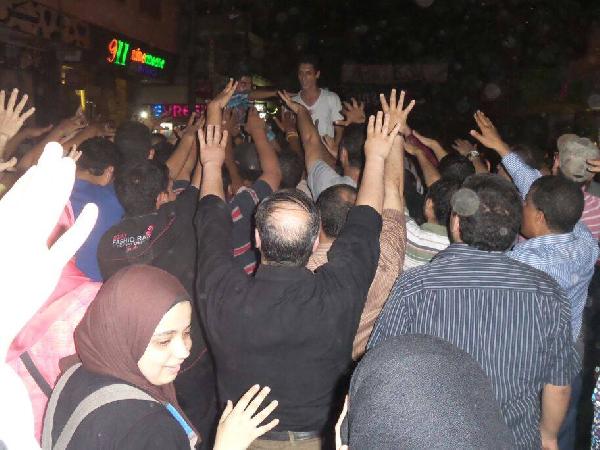 مسيرة لدعم الشرعية ” في الظلام الدامس ” بطنطا