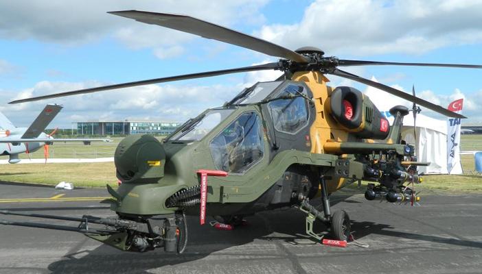 تركيا تعقد أول صفقة بيع لمروحياتها “أتاك” مع بولونيا