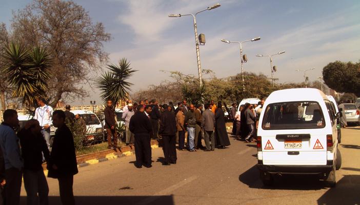 تكدس مروري بعد عصيان سائقو”السرفيس” اعتراضًا على نقلهم لــ “الترجمان”