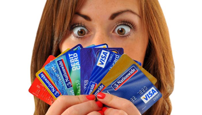 البطاقة الائتمانية تعرضك للإصابة بالأزمات القلبية