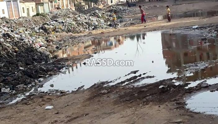 “غزالة”.. قرية تشتكي القمامة وإهمال المسؤولين بالشرقية