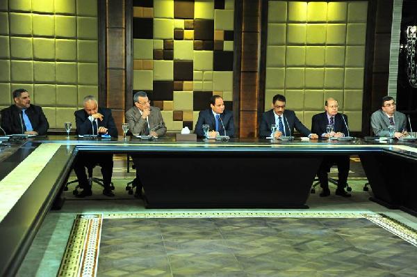 ننشر تفاصيل لقاء السيسي  مع الصحفيين