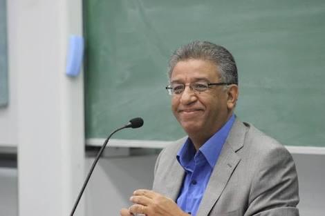 سيف الدولة لـ”رصد”: حادث حلوان يجهض حركة الدفاع عن “تيران وصنافير”