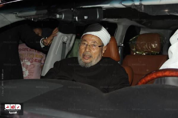 القرضاوي يتجه الى رفح بعد وصوله مطار العريش