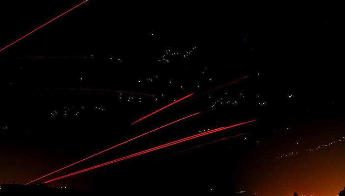 تحليق كثيف لطيران التحالف فوق معقل الحوثيين