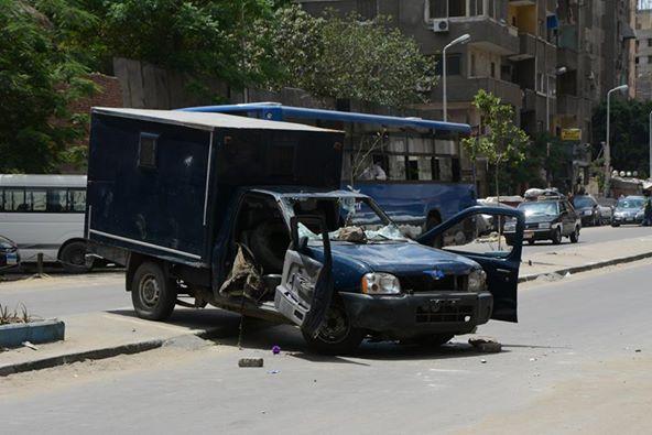 ثوار المطرية وعين شمس يحطمون “بوكس” شرطة