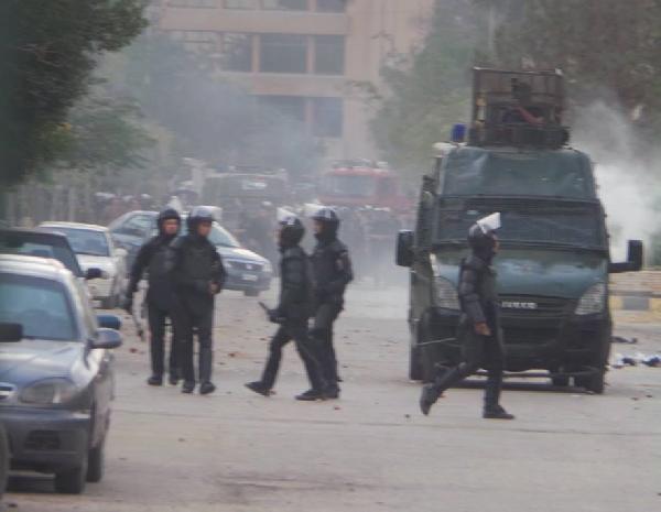 طلاب جامعة الأزهر:  أصبحنا داخل “ثكنة عسكرية”