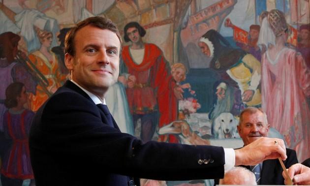 بعد فوز “ماكرون”.. هل تبني فرنسا جسورا مع الصين على حساب أميركا؟