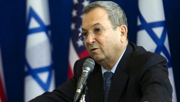 “باراك” يطالب أمريكا بالتنازل عن الديمقراطية ودعم السيسي