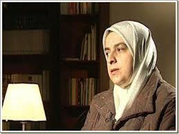 هبة رءوف تنتقد كيل الاتهامات للمنسحبين من معاونة الرئاسة