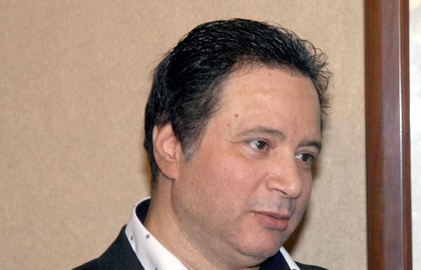 فيديو..إيمان البحر درويش: غنائي للسيسي ليس نفاق