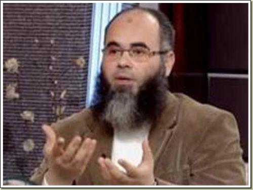 د.هشام كمال: الأوقاف تحولت لوزارة أمن الدولة للدعاة