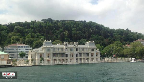 قصر “الوالدة باشا الخشبي” يستقبل قنديل في إسطنبول