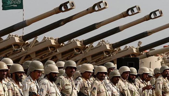 استعدادًا للتدخل البري السعودي في اليمن.. الصاعقة والمظلات على الحدود