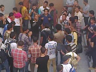 وقفة لطلاب جامعة الفيوم تنديدا بانتهاكات الانقلاب