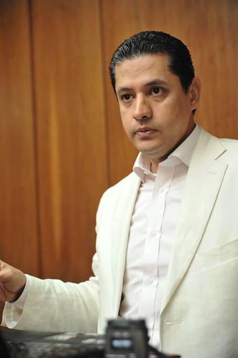 عبدالرحمن يوسف: ما يحدث بمصر خداع كألاعيب الحاوي