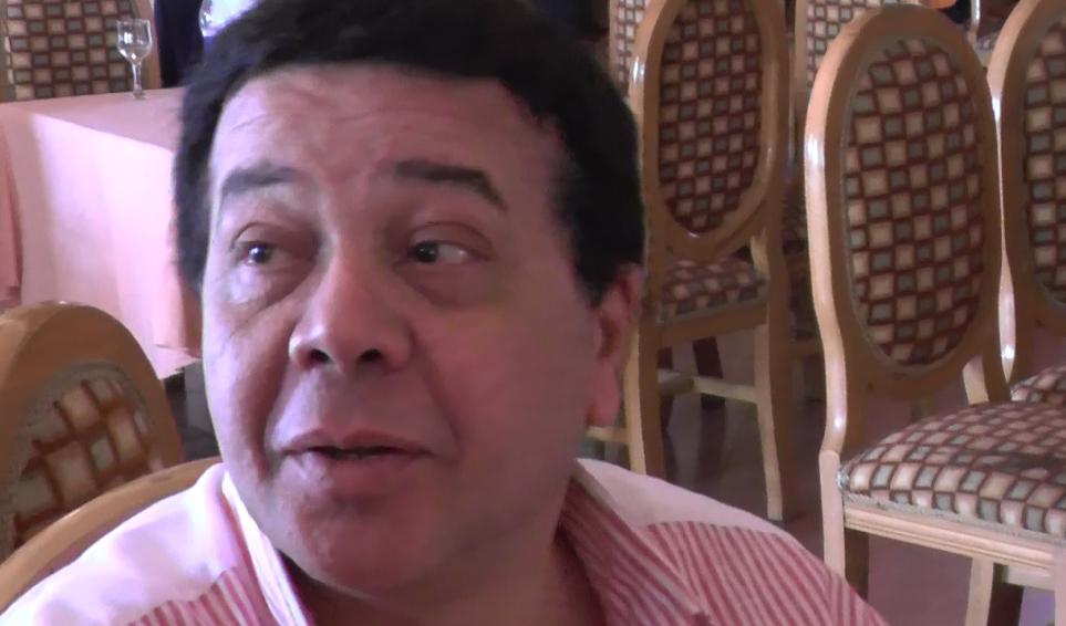 بالفيديو.. 10 سقطات سياسية للفنانين العرب آخرهم أحمد آدم