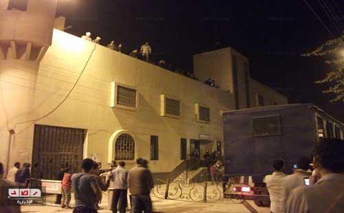 الشرطة تسحل مواطن في الفيوم وتجرده من ملابسه بدون تهمة