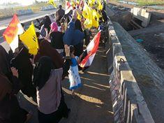 فعاليات رافضة للانقلاب على الطريق الدولي بكفر الشيخ