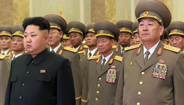 شاهد الفيديو المتسبب في إعدام وزير دفاع كوريا الشمالية