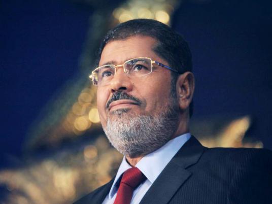 رئيس مصر يطالب بسرعة إنجاز مشروعات القناة