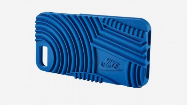 “نايكي” تفاجئ مستخدمي “آيفون 7” بأغلفة جديدة