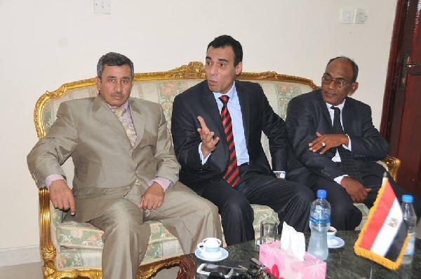 قنصلية اليمن تستقبل المهندسين المختطفين بعد إطلاق سراحهم