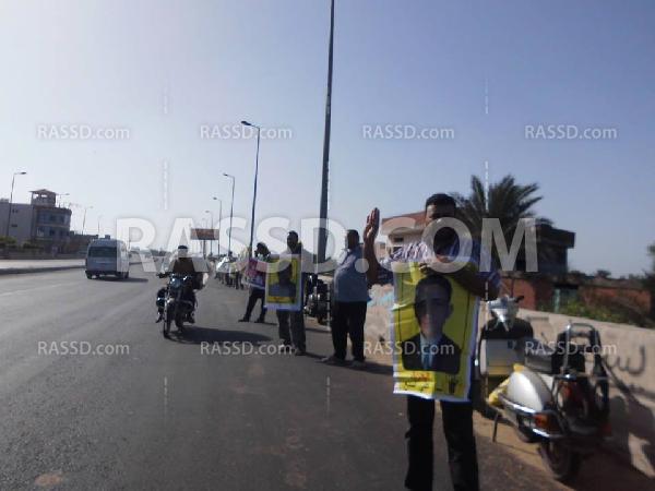 سلسلة بشرية لثوار البصارطة بدمياط تنديدا بالانقلاب العسكري