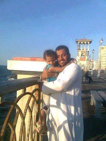 تعذيب معتقل بسجن “العازولي” حتى خلعت كتفيه