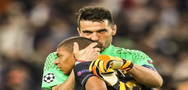 موناكو يرفض التنازل عن لاعبه كيليان مبابي