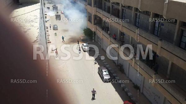 أمن الانقلاب يقتحم حرم جامعة المنصورة ويطلق الغاز والخرطوش