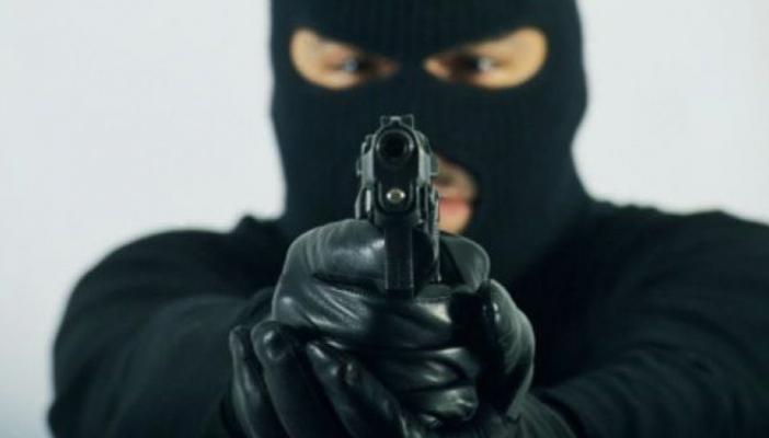 مجهولون يطلقون النار على رقيب شرطة بالفيوم