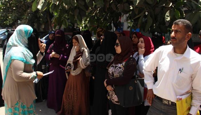 بالصور.. وقفة احتجاجية لقدامى الخريجين للمطالبة بالتعيين