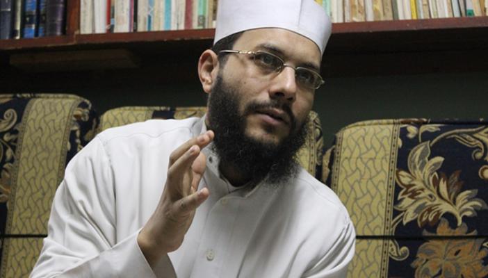 إصابة محمود شعبان بخلع بالكتف.. ويطالب الأزهر بتحمل مسؤوليته