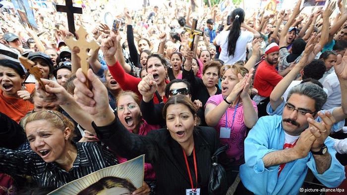 التعبئة والإحصاء: لا توجد إحصائية بأعداد الأقباط في مصر منذ عام 1986