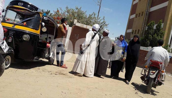 تواجد أمني بجوار مدارس أبشواي بالفيوم عقب مشاجرات بين الطلاب