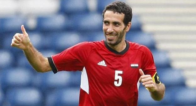 أبوتريكة يغرد مجددًا للرد على صحيفة تتهمه بدعم “الإرهاب”